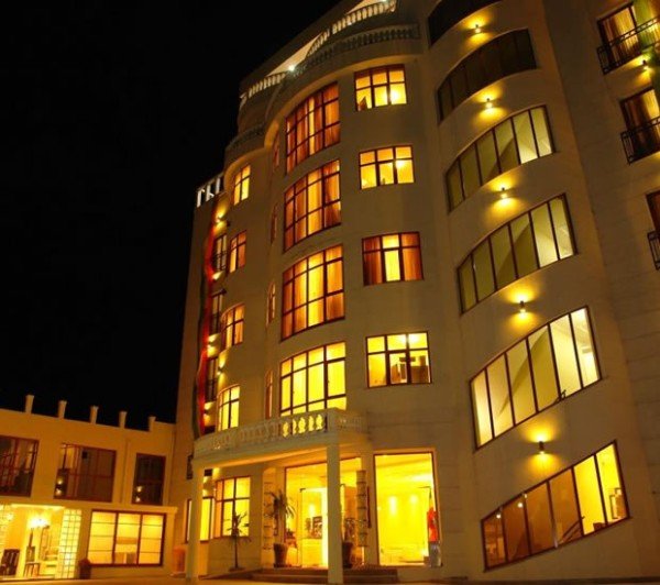 Tizeze Hotel